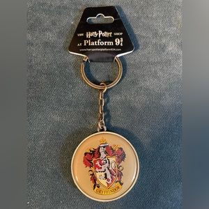 NWT Gryffendor Harry Pottee Keychain